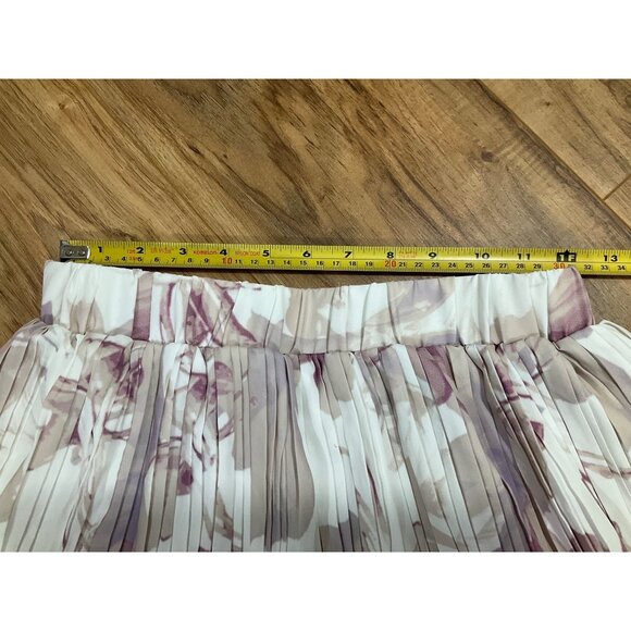 NWT DAZY Women's Preppy Style Pleated Skirt Size : Medium - Picture 6 of 9